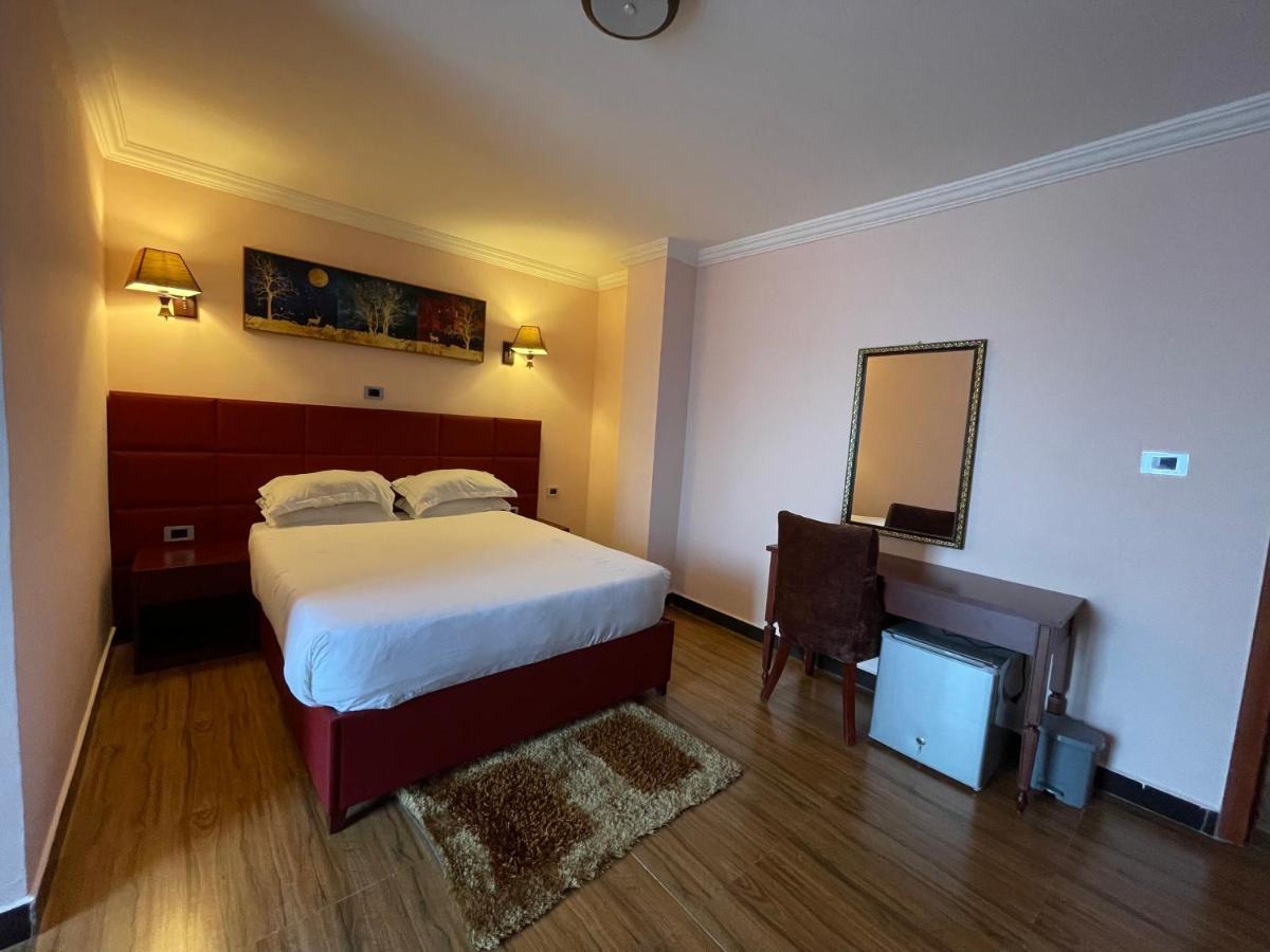 Moonlight Hotel Addis Ababa Ngoại thất bức ảnh