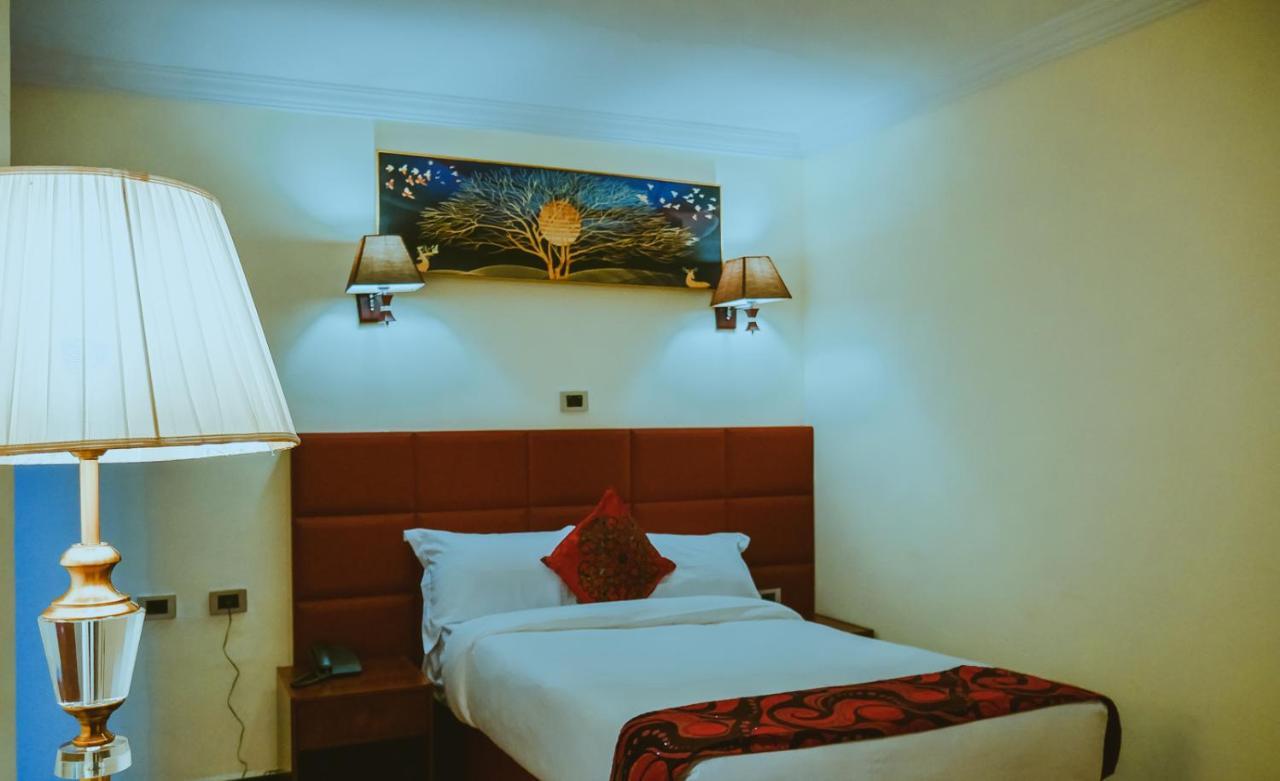 Moonlight Hotel Addis Ababa Ngoại thất bức ảnh